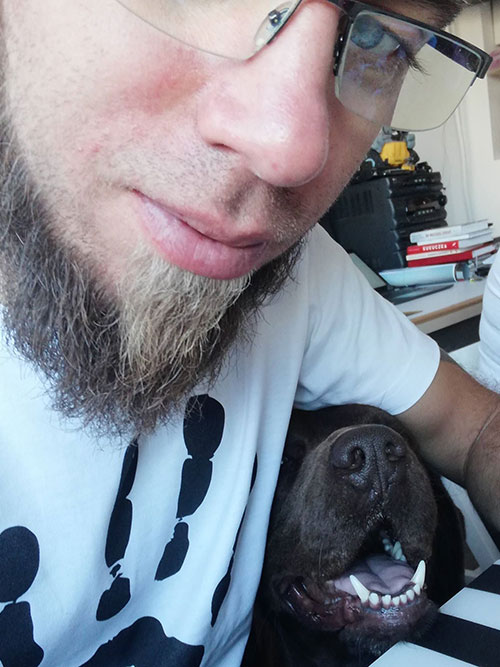 Labrador Poker